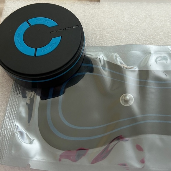 Cervical Vertebra Massager - compact  BRAND NEW - Picture 5 of 6